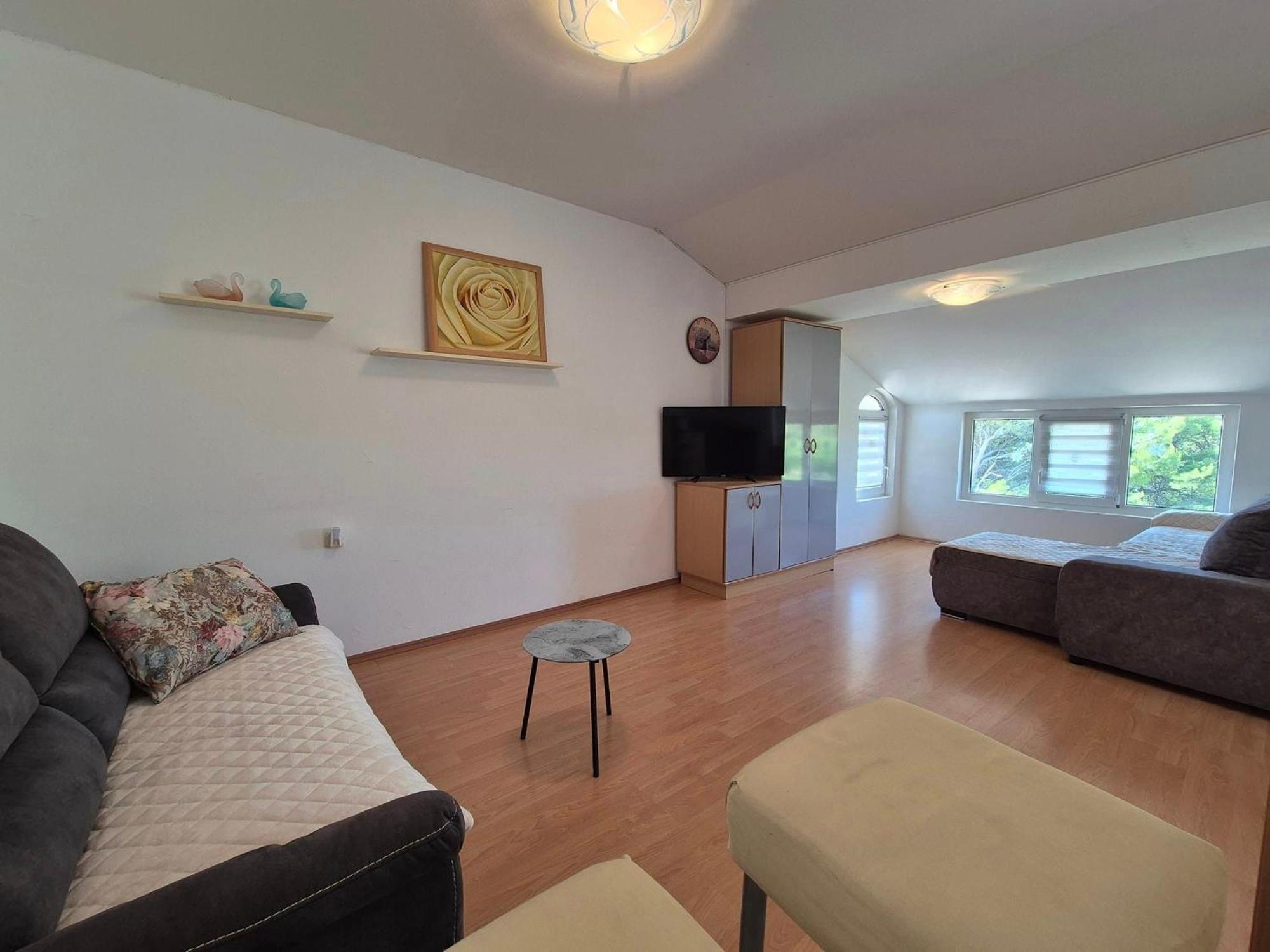 Apartments Velinka Mundanije Екстериор снимка